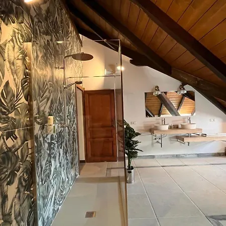 Lodge Del Castanar